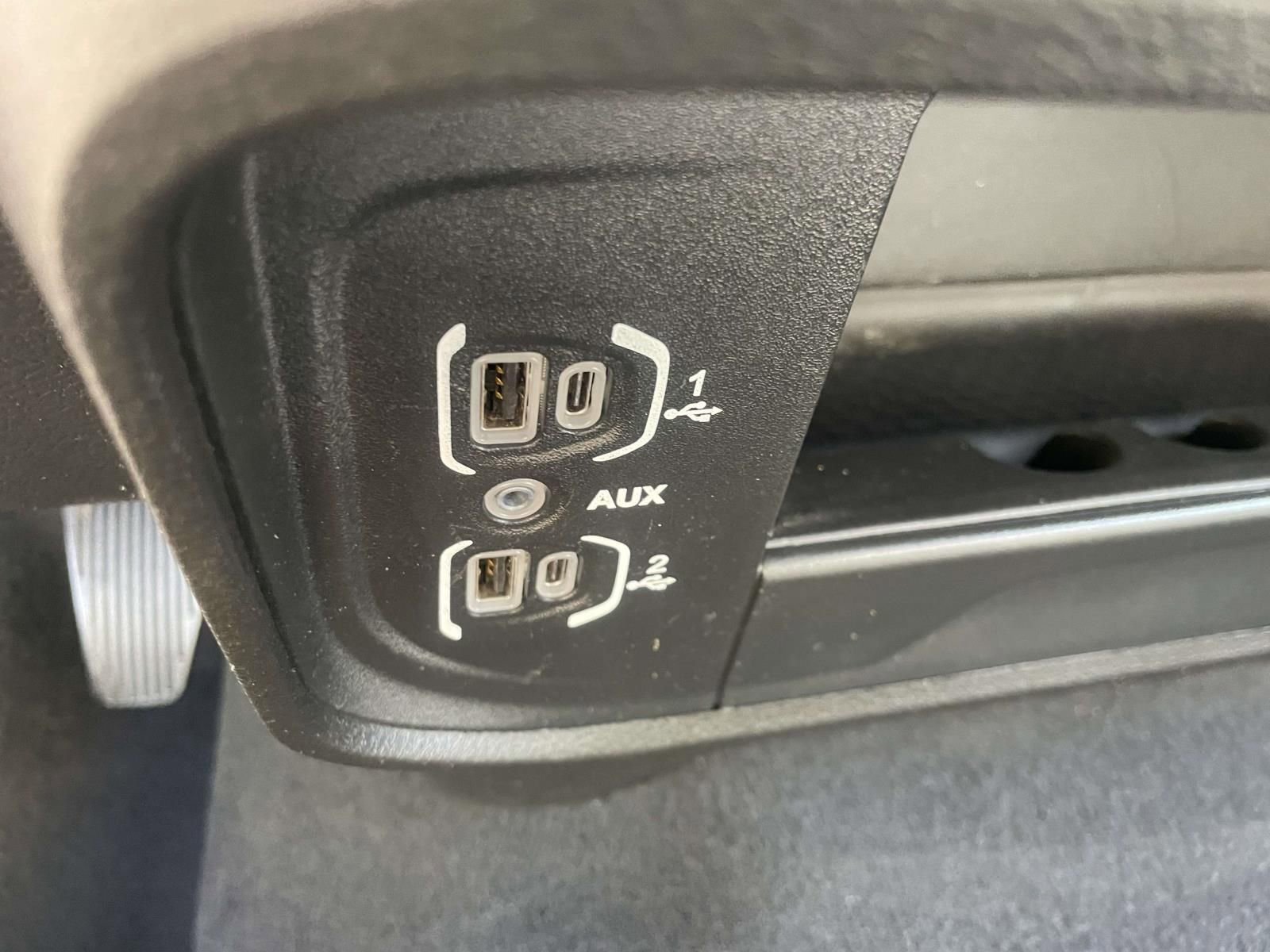 Used 2024 RAM 2500 Laramie image 24