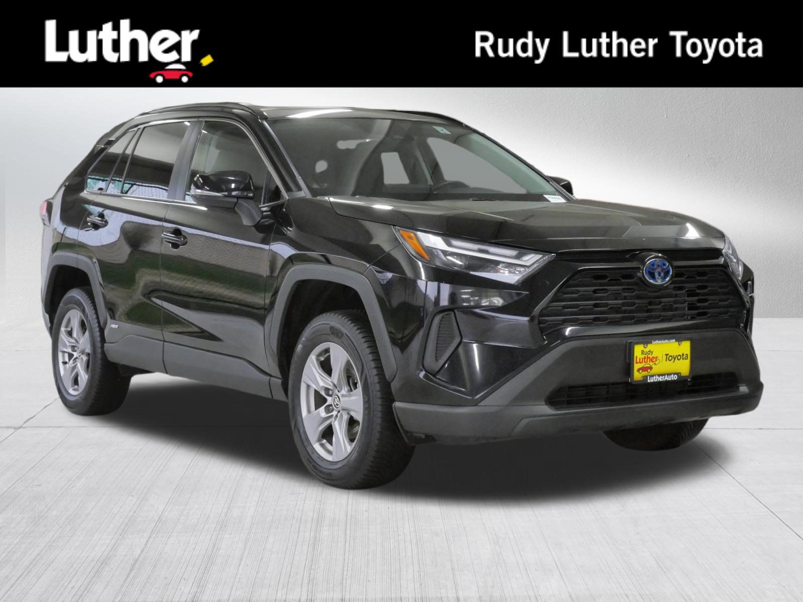 Certified 2022 Toyota RAV4 XLE w/ Convenience Package