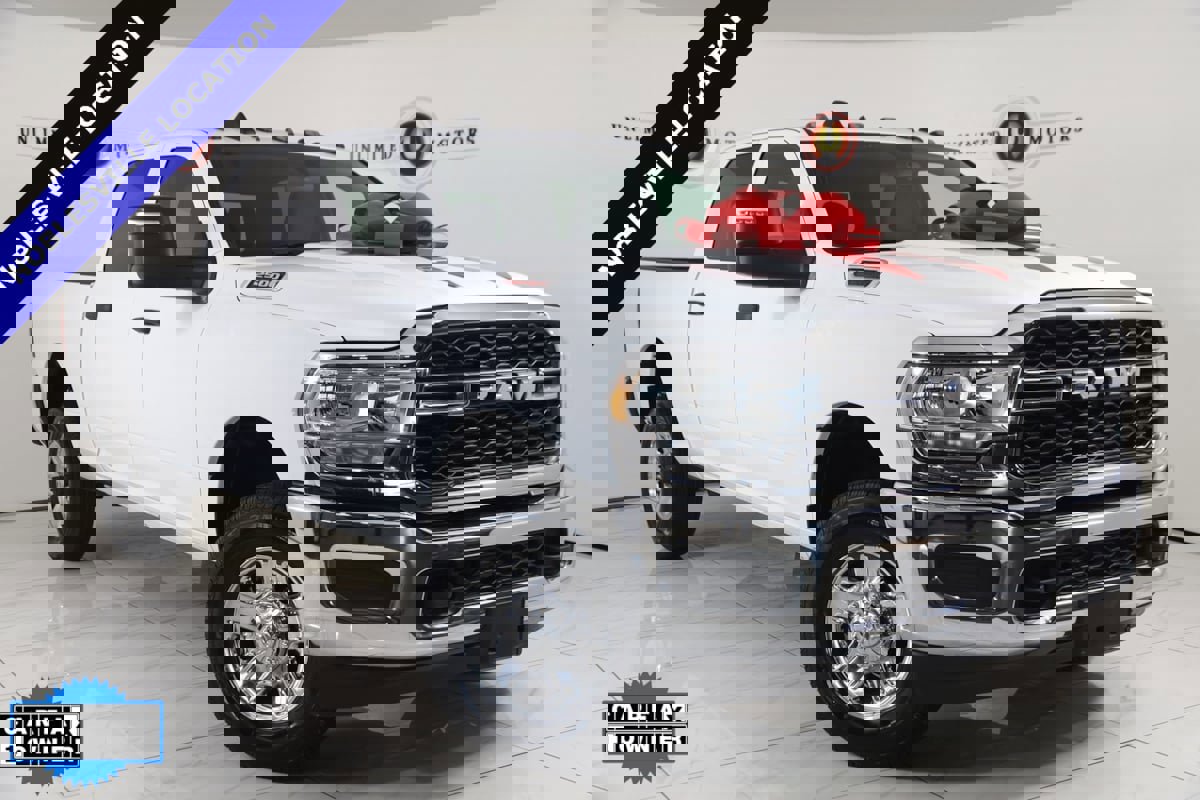 Used 2023 RAM 2500 Tradesman image 1