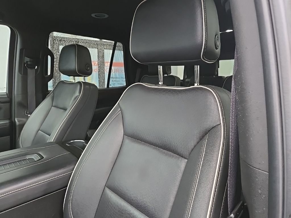 Used 2024 Chevrolet Tahoe Premier image 34