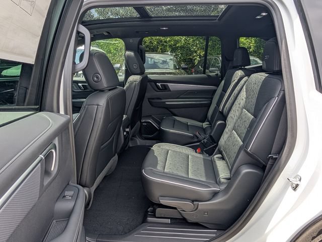 New 2026 Buick Enclave Sport Touring w/ Super Cruise Package FWD image 13