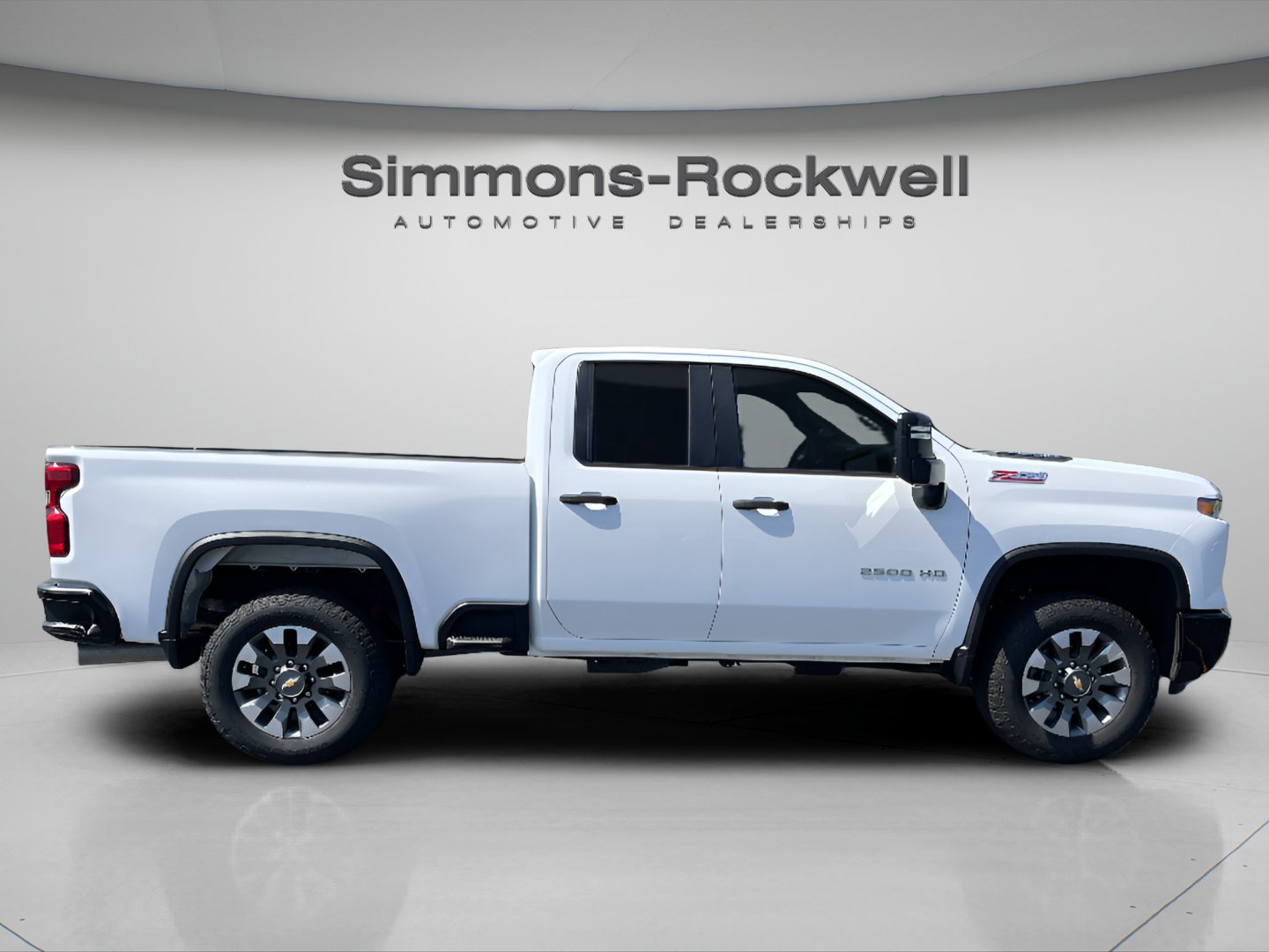 Used 2024 Chevrolet Silverado 2500 Custom w/ Custom Value Package AWD/4WD image 6