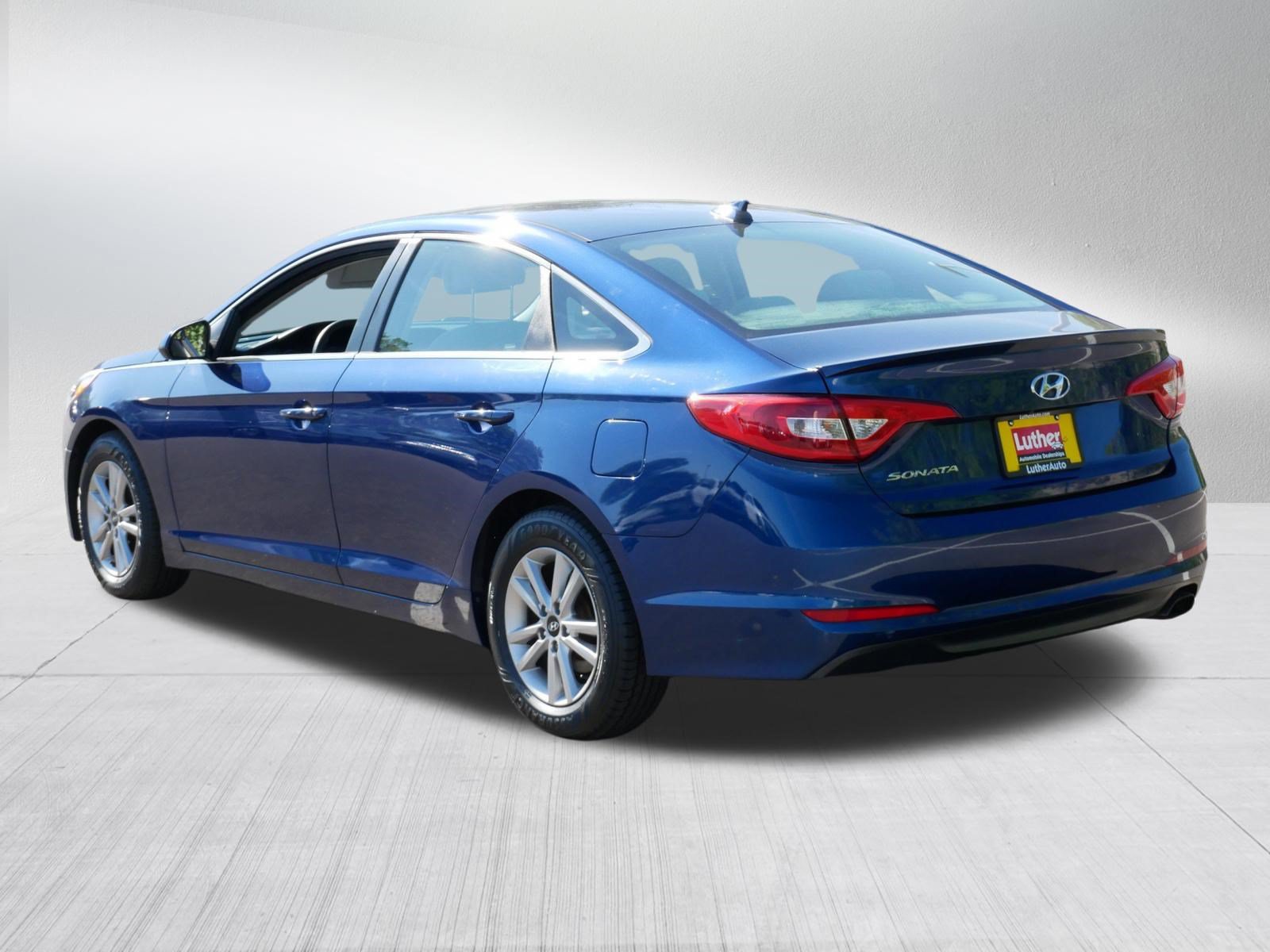 Used 2016 Hyundai Sonata SE FWD image 5