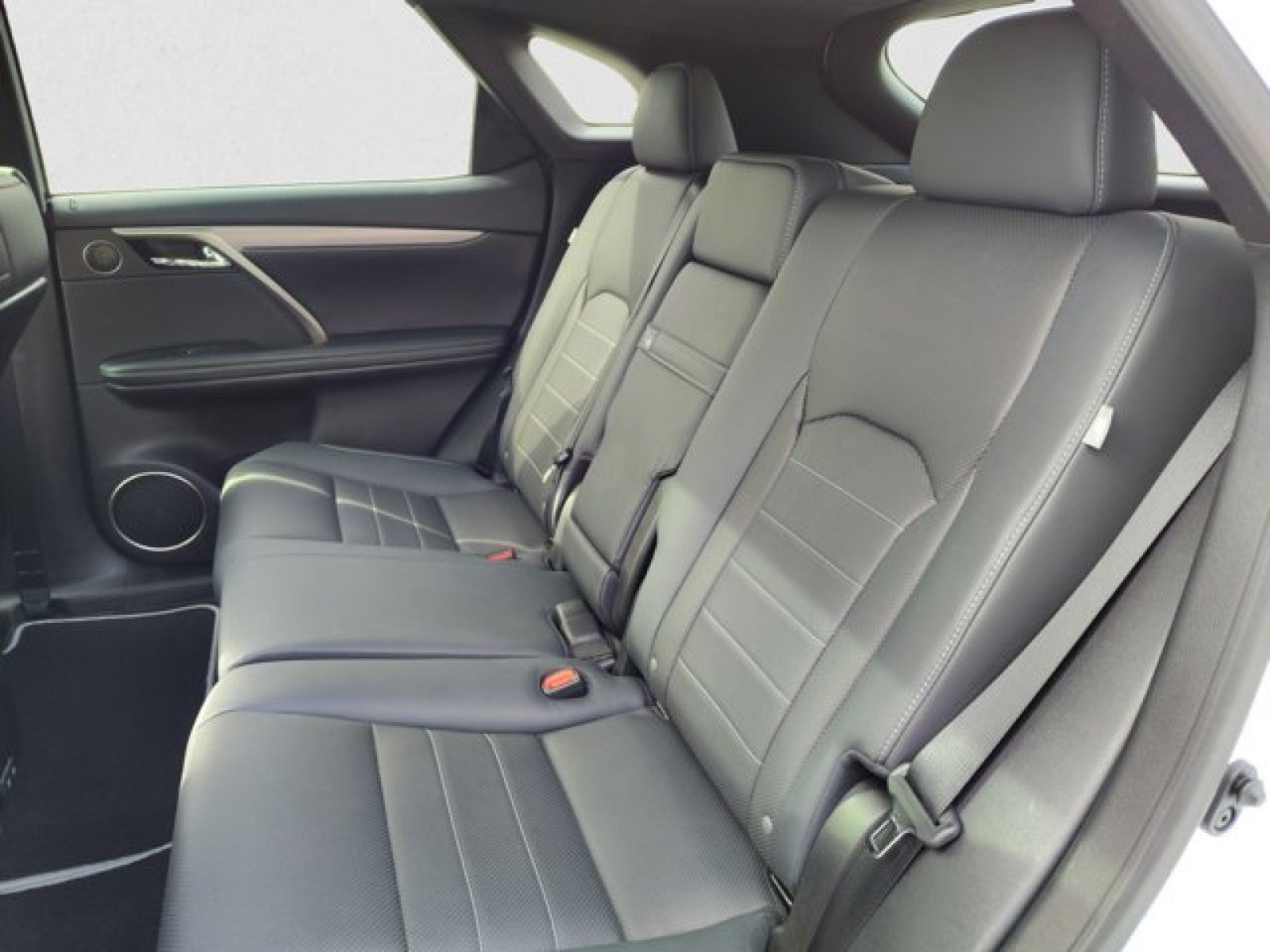 Used 2022 Lexus RX 350 F Sport w/ Accessory Package AWD/4WD image 19