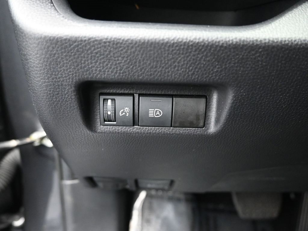 Used 2024 Toyota RAV4 XLE image 22