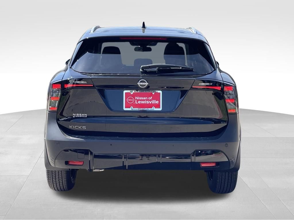 New 2026 Nissan Kicks SV w/ SV Premium Package FWD image 4