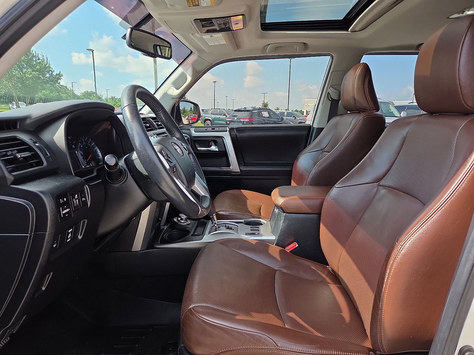 Used 2019 Toyota 4Runner Limited AWD/4WD image 15