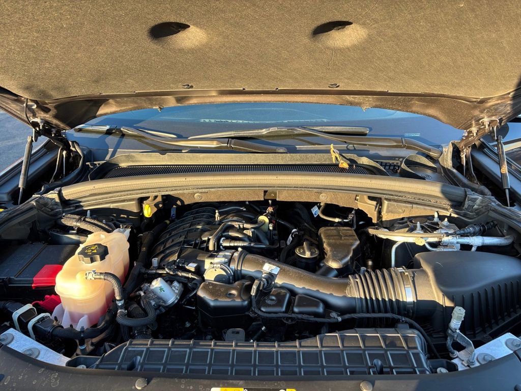 Used 2024 Jeep Grand Cherokee Limited w/ Luxury Tech Group II image 25