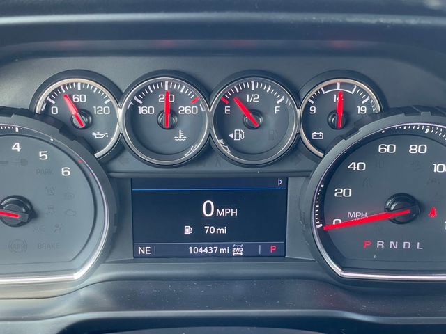 Used 2020 Chevrolet Silverado 1500 RST image 2