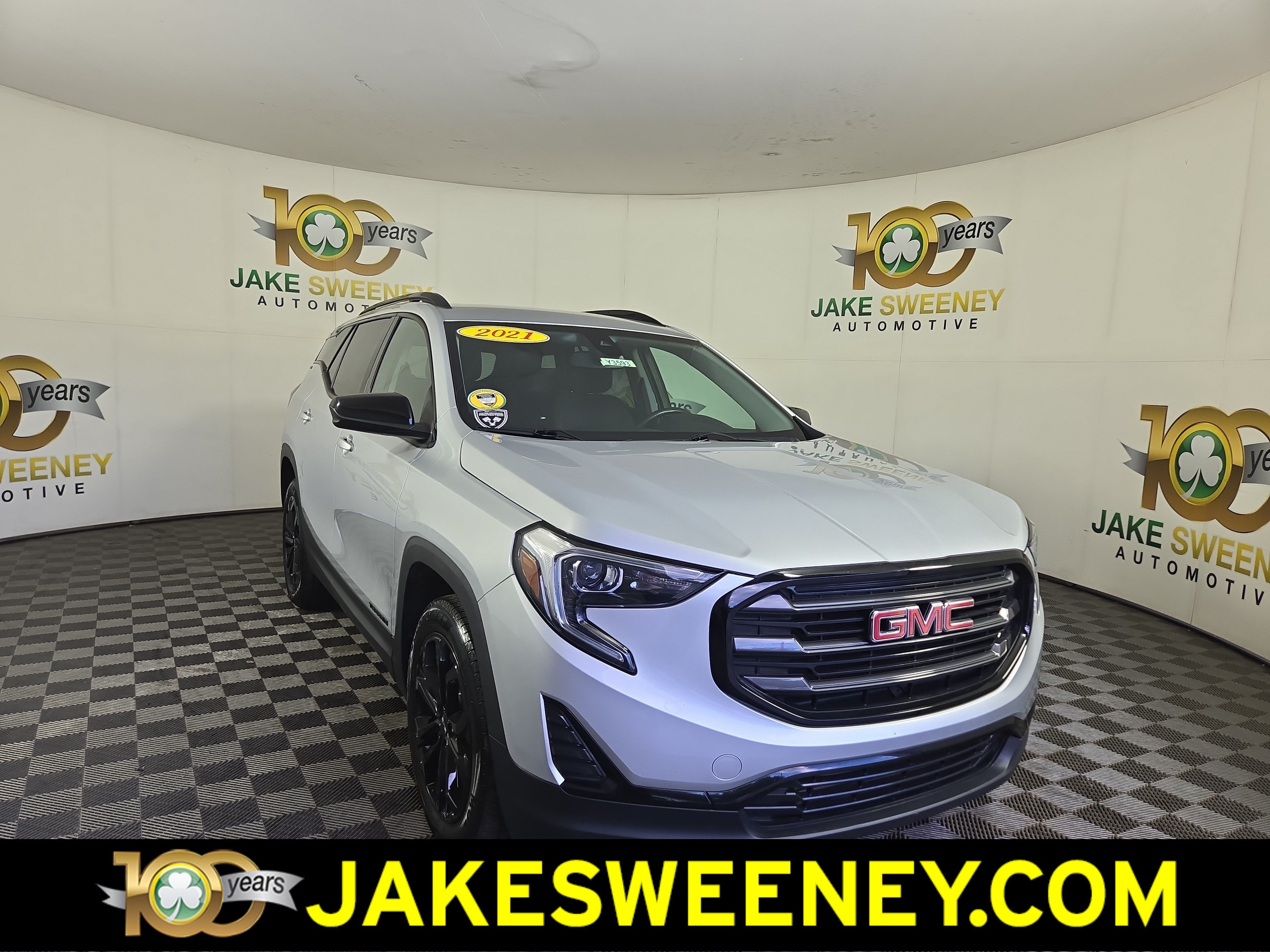 Used 2021 GMC Terrain SLE w/ Driver Convenience Package