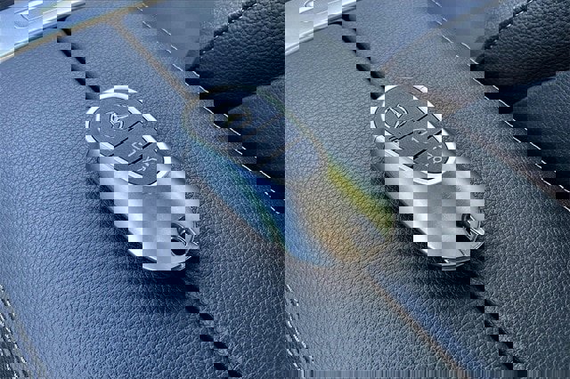 Certified 2025 Mercedes-Benz C 300 4MATIC Sedan image 38