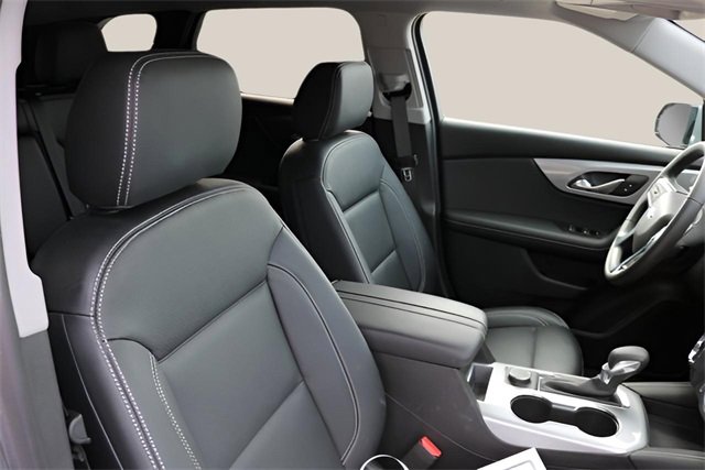 Used 2025 Chevrolet Blazer LT image 18
