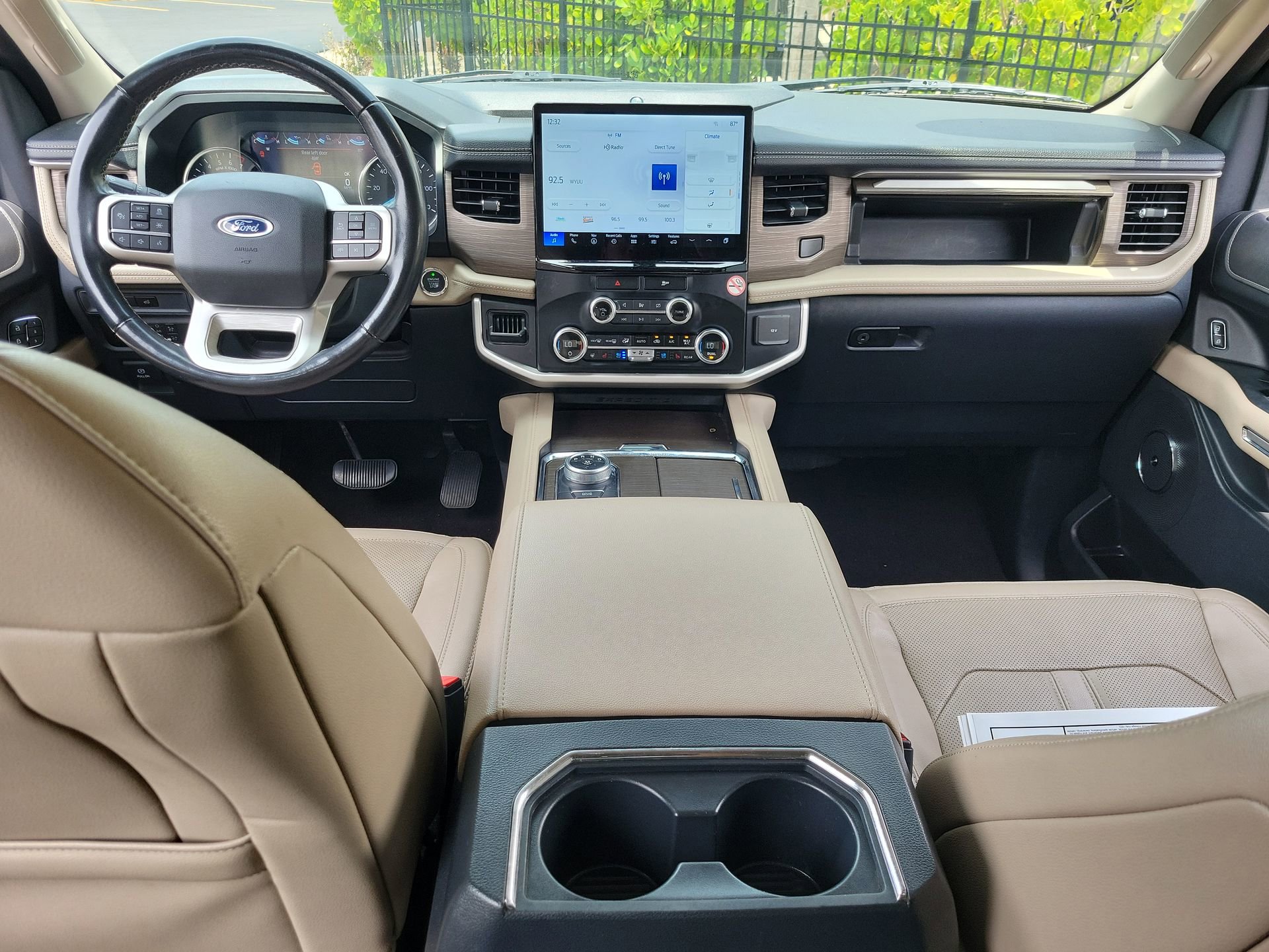 Used 2023 Ford Expedition Limited RWD image 13