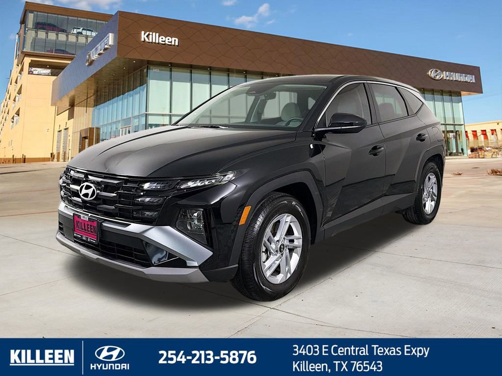 Used 2025 Hyundai Tucson SE FWD image 4