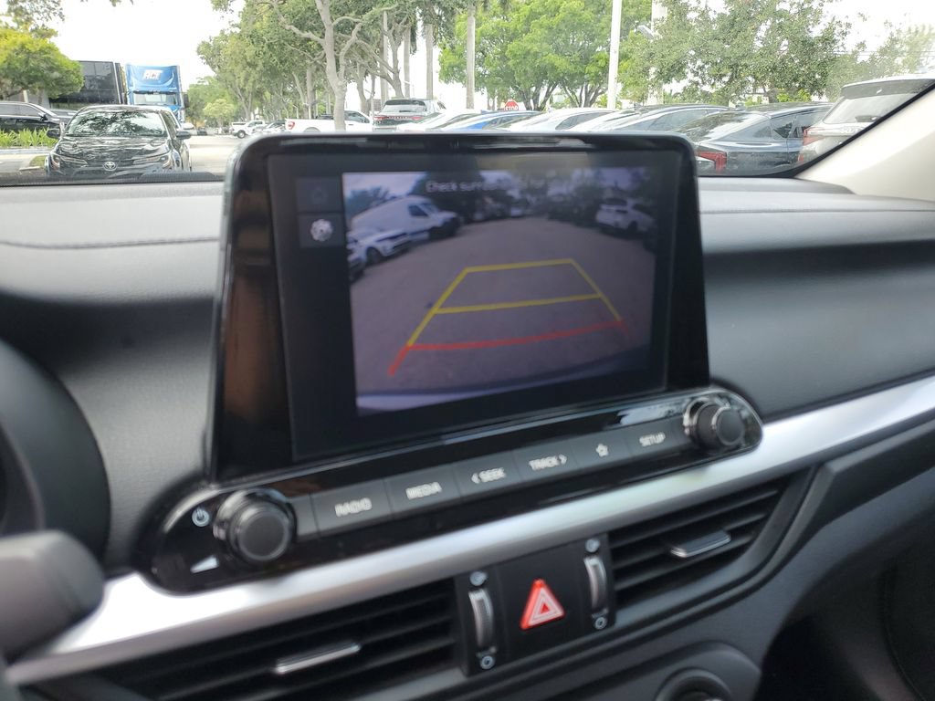 Certified 2023 Kia Forte LXS w/ LXS Technology Package FWD image 28