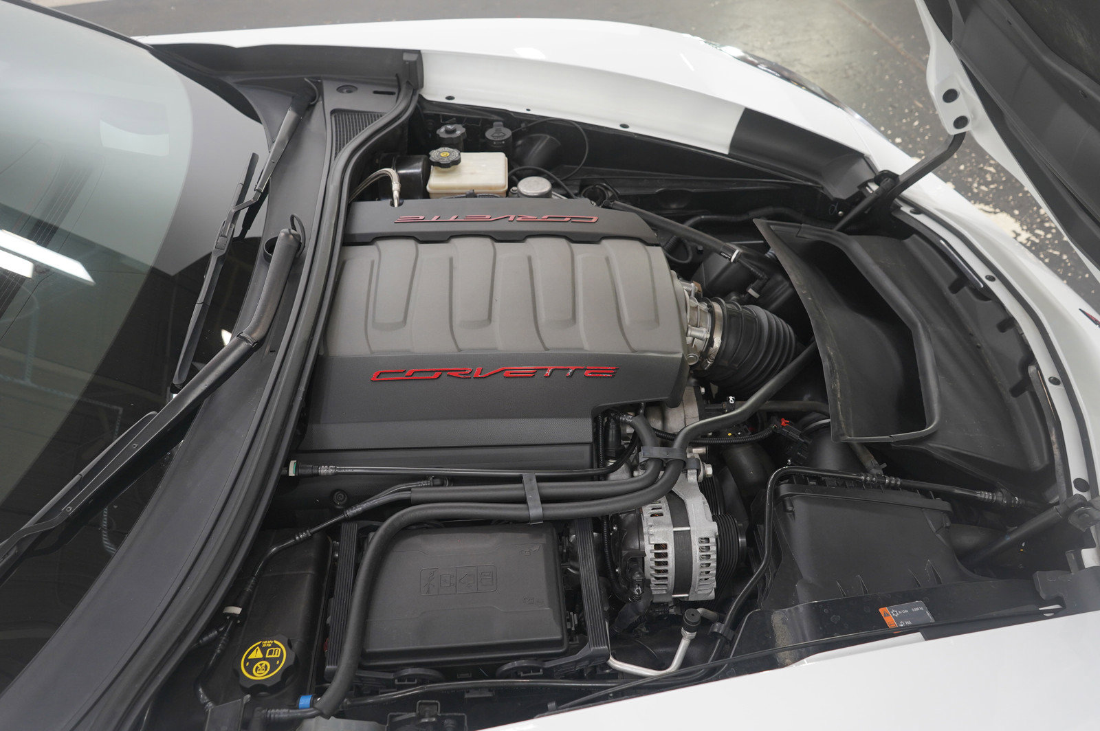 Used 2015 Chevrolet Corvette Stingray Coupe w/ 2LT Preferred Equipment Group image 27