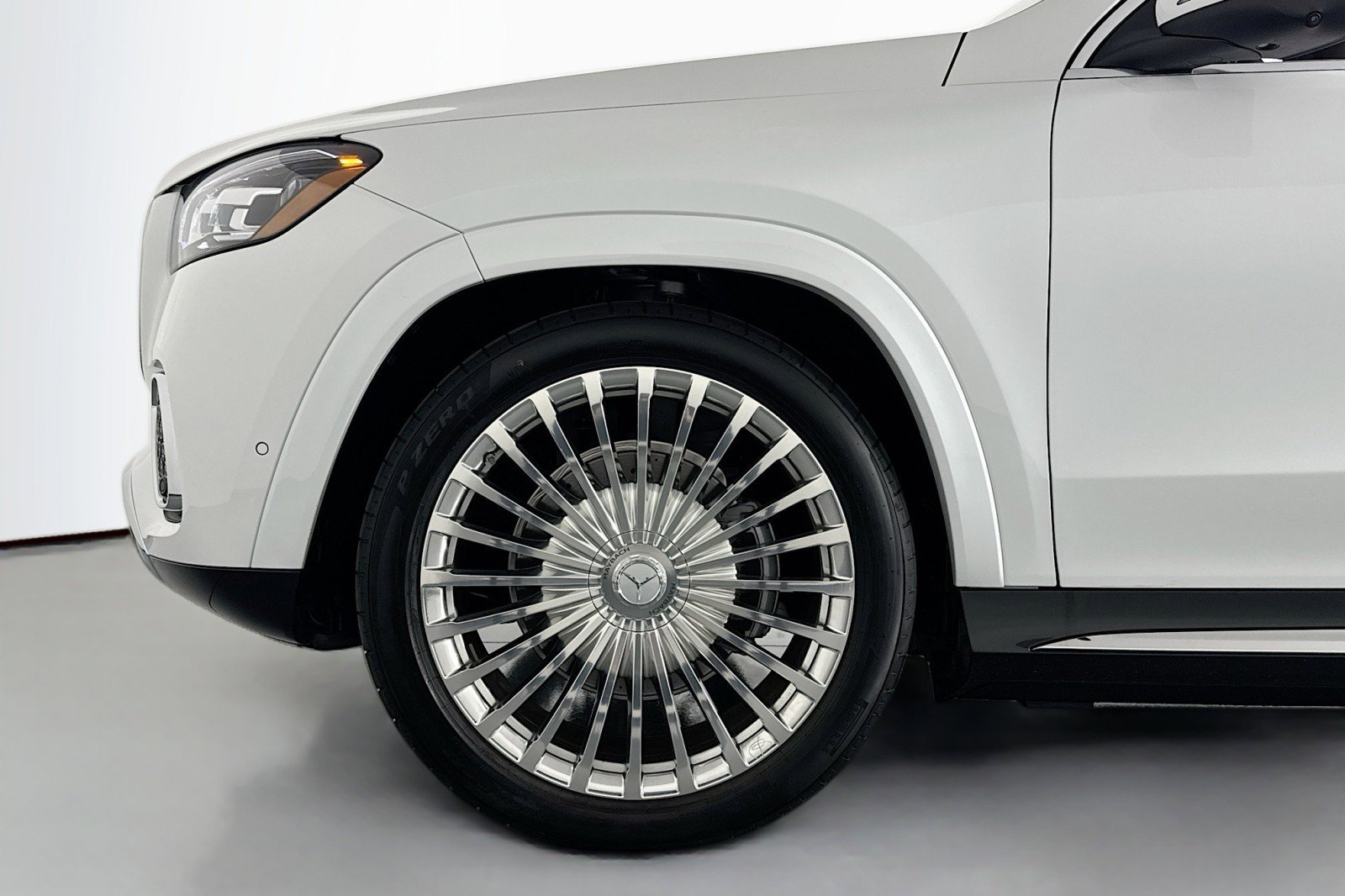 New 2026 Mercedes-Benz Maybach GLS 600 4MATIC image 11