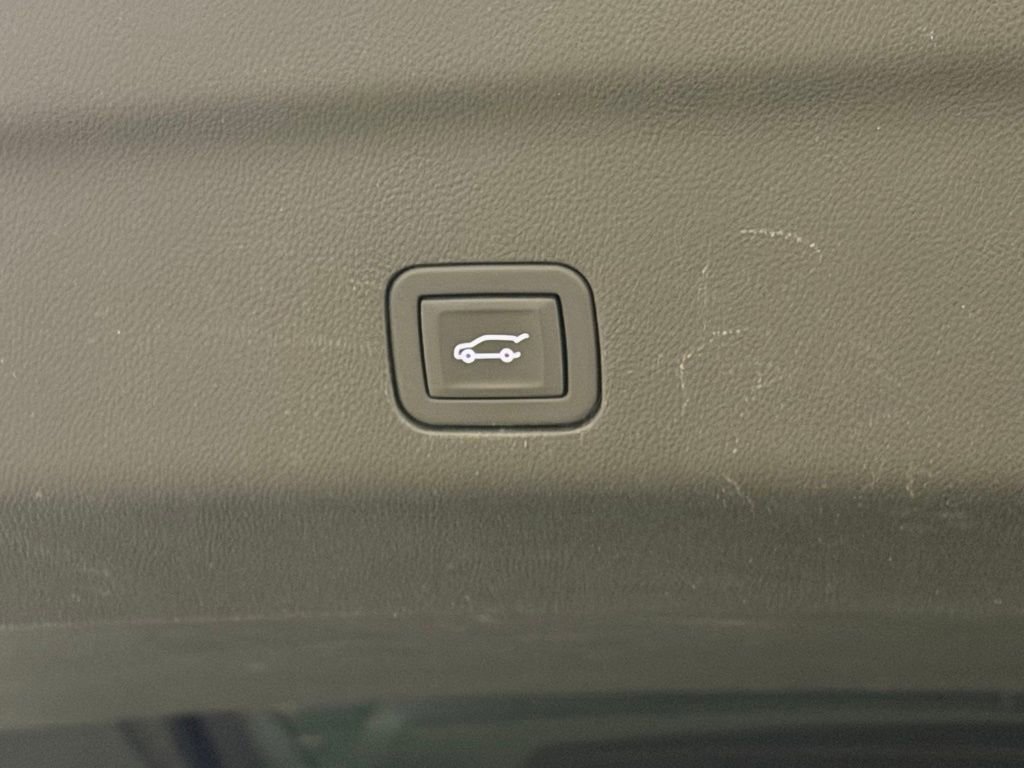 Certified 2024 Chevrolet Tahoe LT image 31