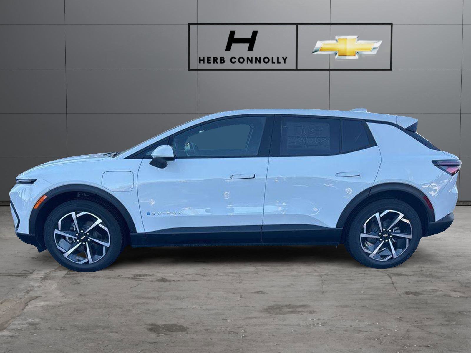 New 2026 Chevrolet Equinox EV LT FWD image 5