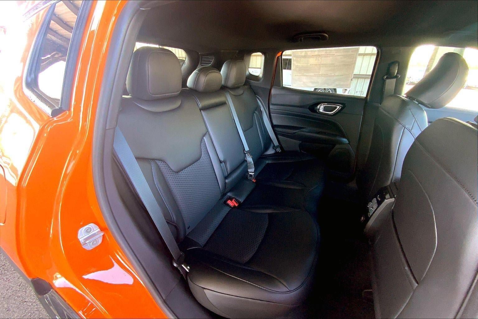 New 2026 Jeep Compass Latitude AWD/4WD image 20