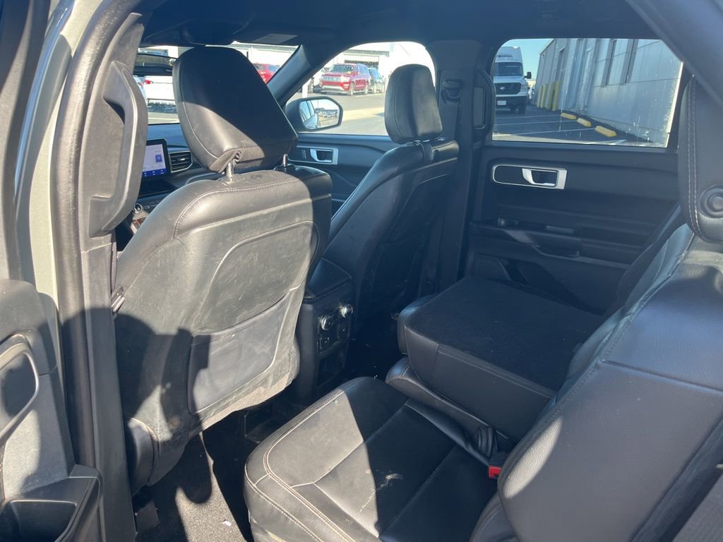 Used 2020 Ford Explorer XLT w/ Equipment Group 202A image 24