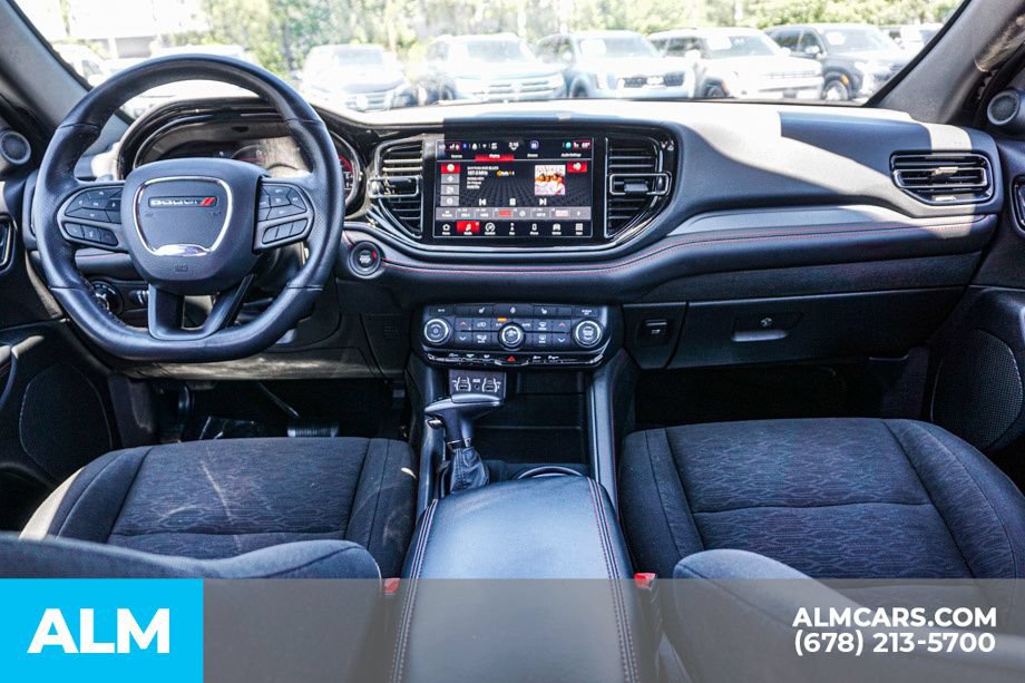 Used 2025 Dodge Durango GT RWD image 28