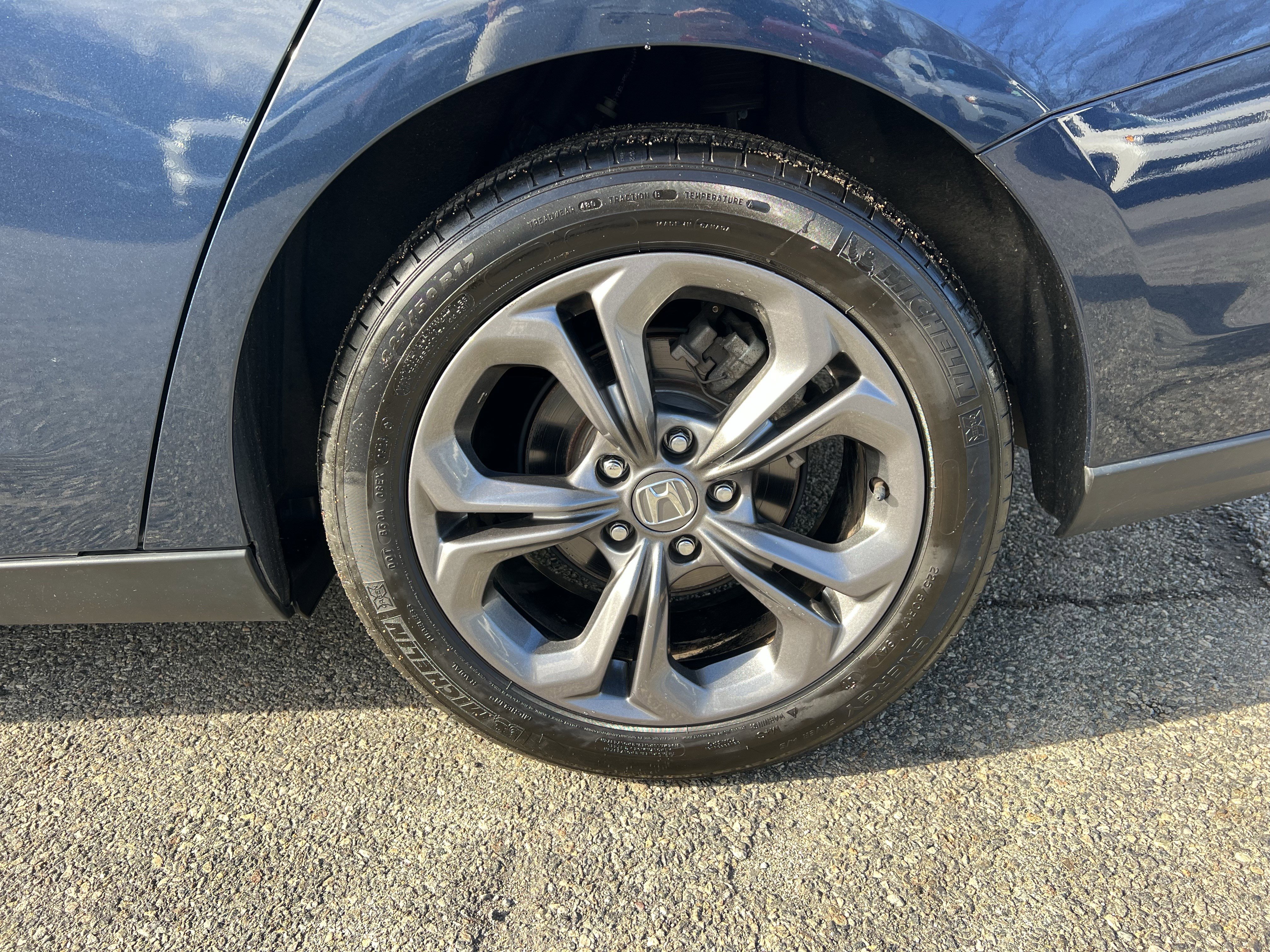 Certified 2023 Honda Accord EX image 8