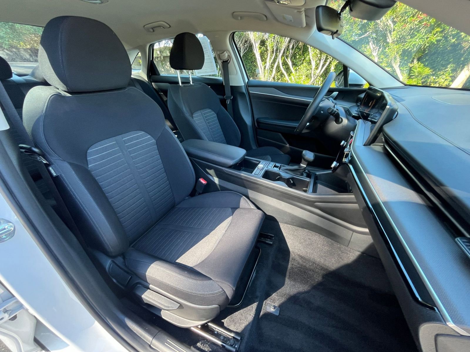 Used 2025 Kia K5 LXS image 35