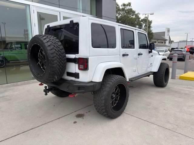 Used 2017 Jeep Wrangler Unlimited Rubicon AWD/4WD image 4