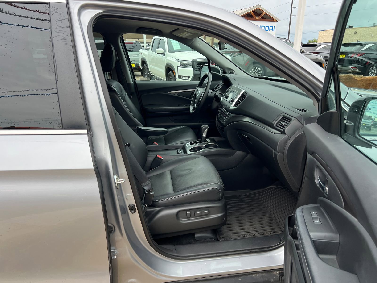 Used 2018 Honda Ridgeline RTL image 16