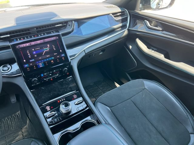 Used 2022 Jeep Grand Cherokee Trailhawk AWD/4WD image 38