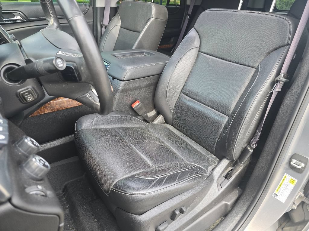 Used 2017 Chevrolet Tahoe Premier AWD/4WD image 24