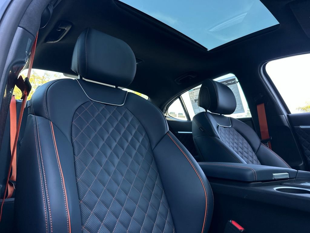 New 2026 Genesis G70 3.3T Prestige image 16