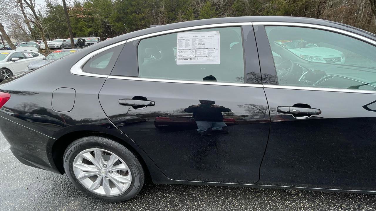 Used 2021 Chevrolet Malibu LT image 10