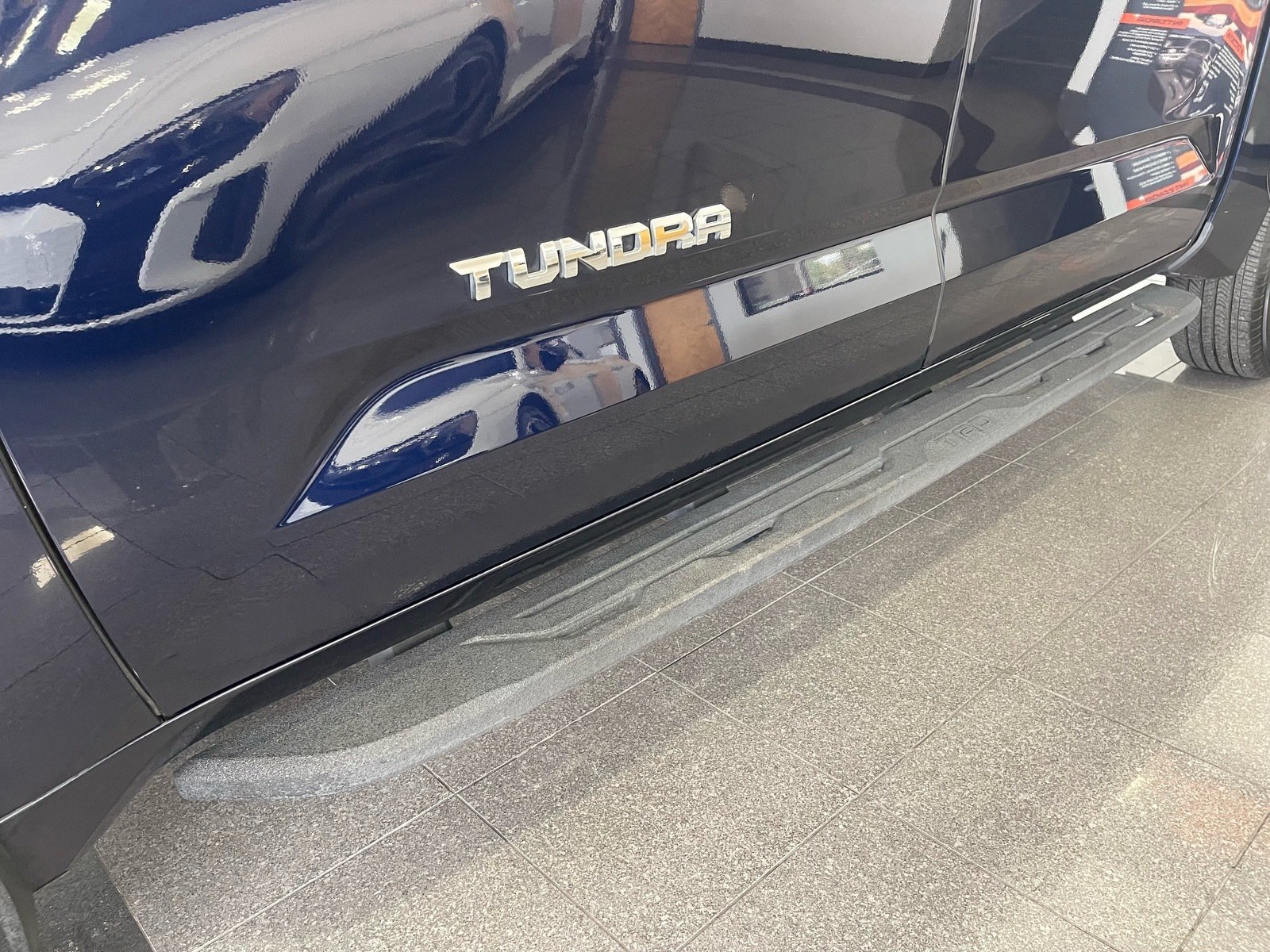 Used 2022 Toyota Tundra Limited w/ TRD Off-Road Package AWD/4WD image 23