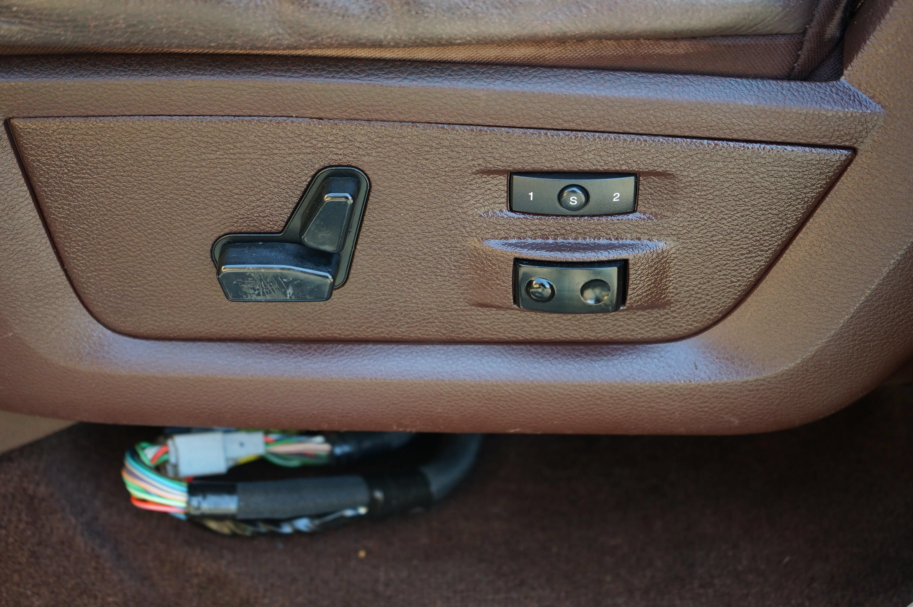 Used 2013 RAM 2500 Longhorn w/ Convenience Group AWD/4WD image 12