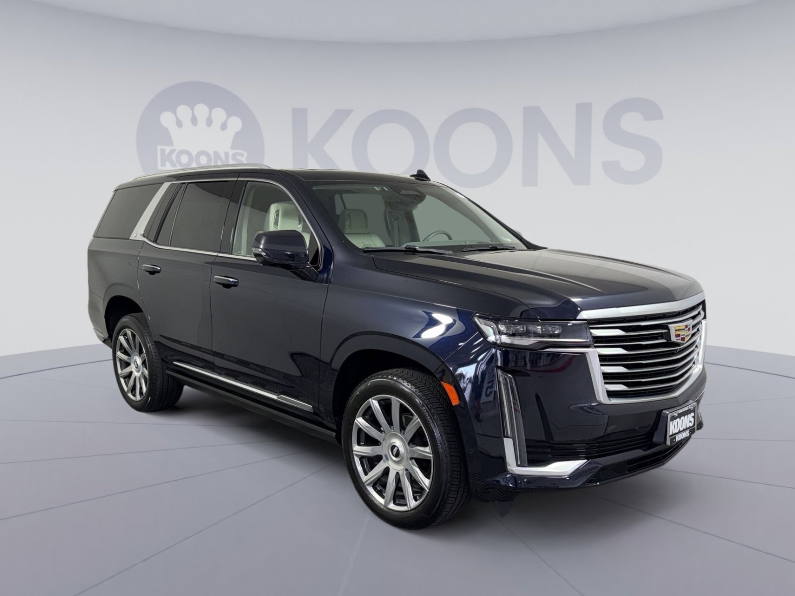 Used 2021 Cadillac Escalade Premium Luxury Platinum w/ Heavy-Duty Trailer Package image 10