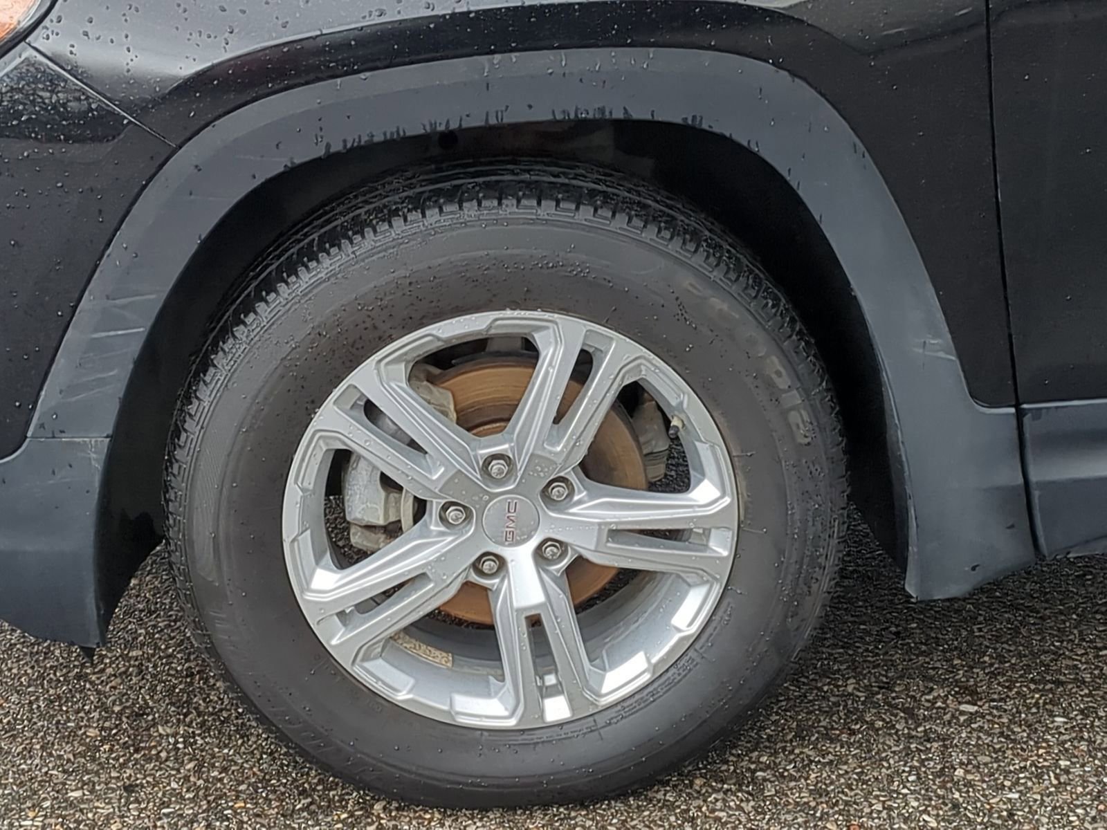 Used 2020 GMC Terrain SLE w/ Driver Convenience Package image 17