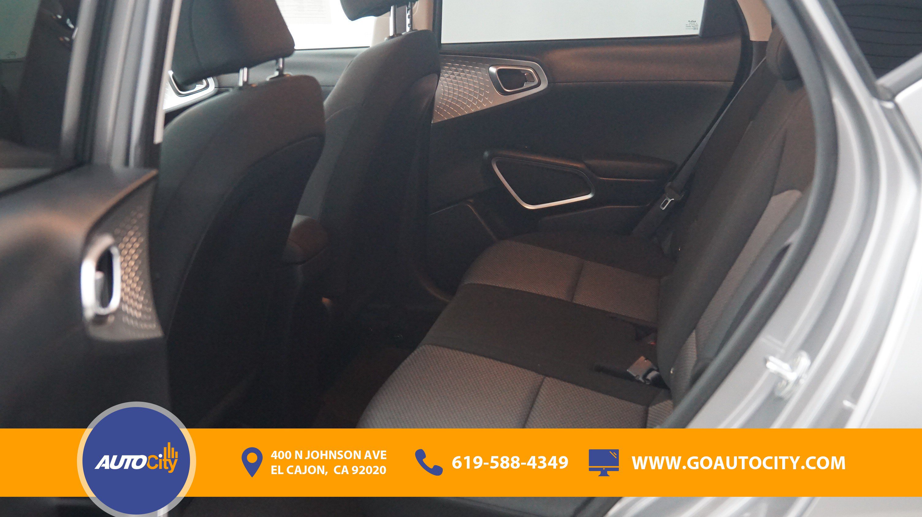 Used 2023 Kia Soul LX w/ LX Technology Package FWD image 14