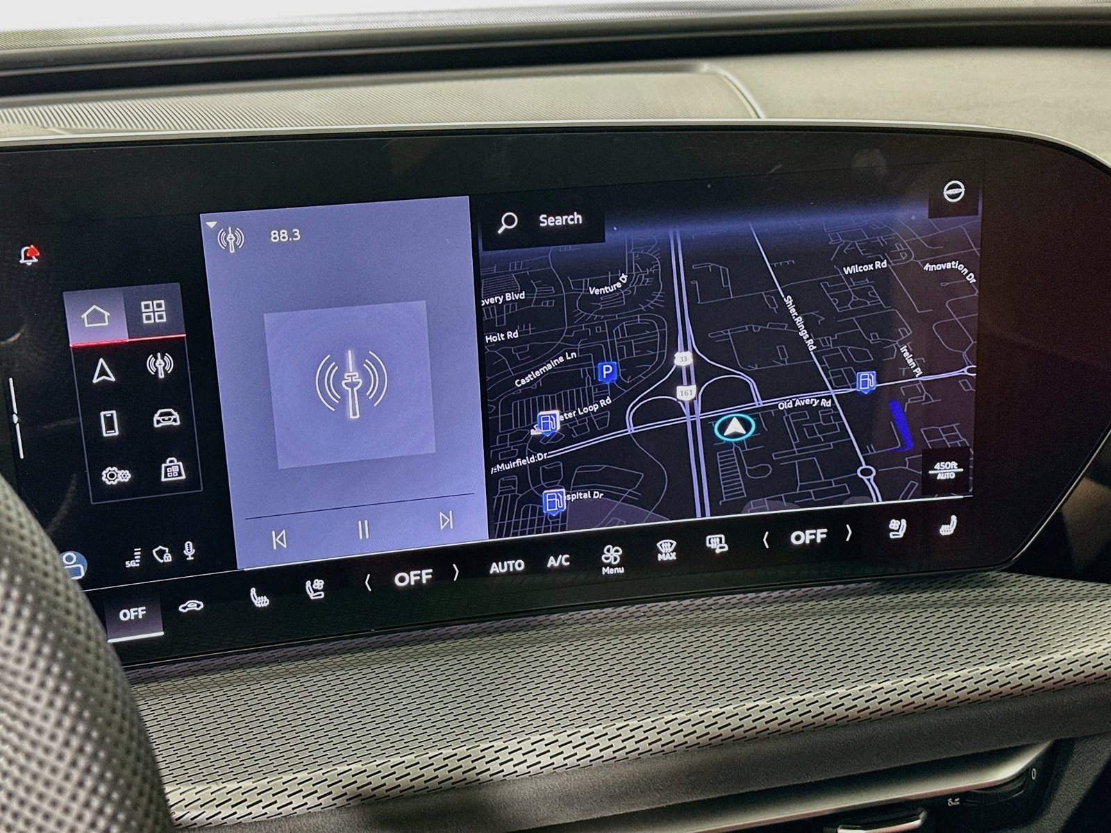 Certified 2025 Audi SQ5 Premium Plus AWD/4WD image 24