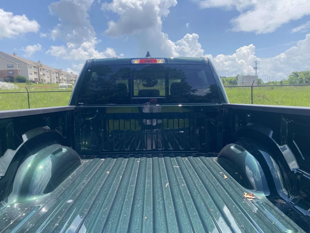 New 2026 RAM 1500 Laramie w/ Chrome Appearance Group AWD/4WD image 9