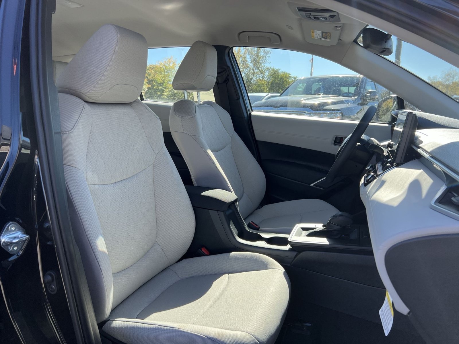 New 2026 Toyota Corolla Cross L FWD image 25