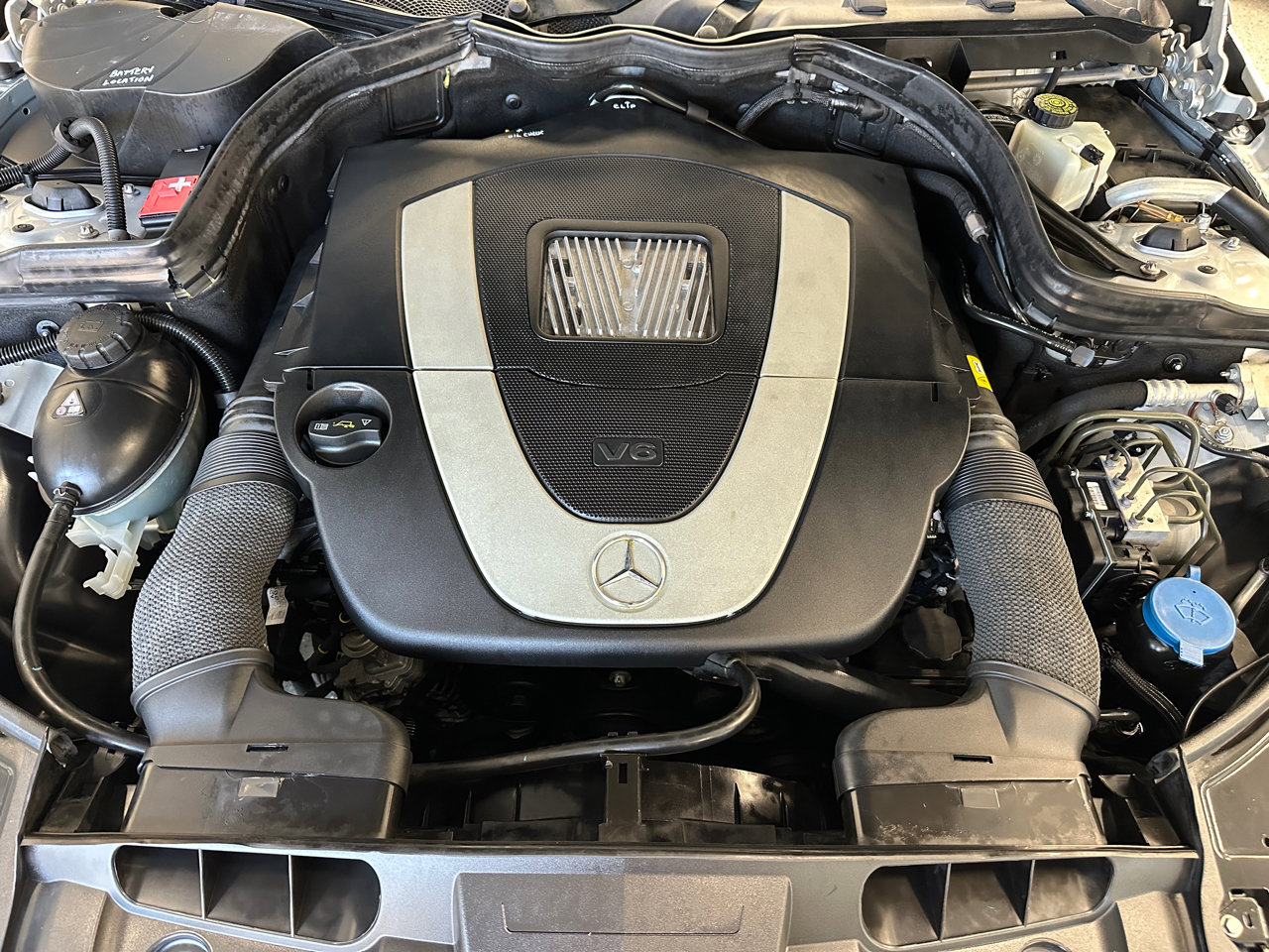 Used 2011 Mercedes-Benz E 350 Cabriolet image 46