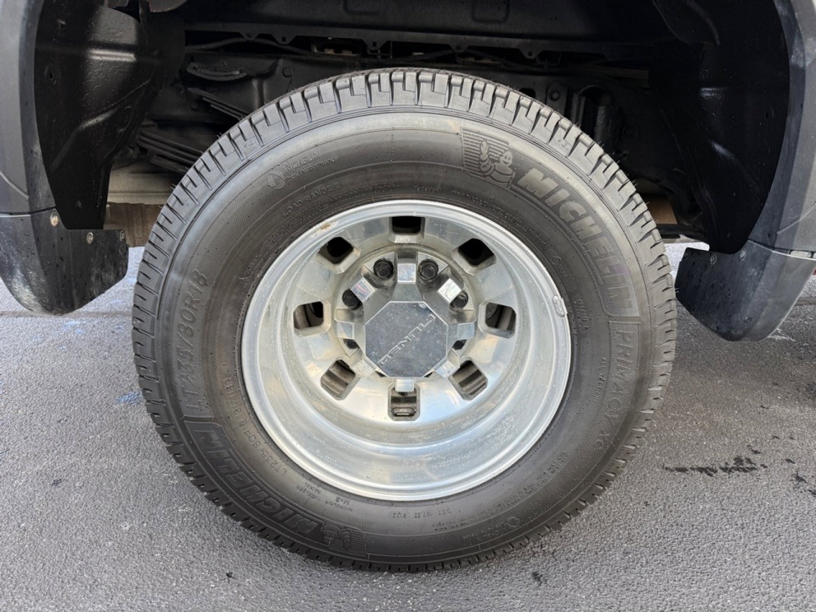 Used 2024 GMC Sierra 3500 Denali w/ Technology Package image 40