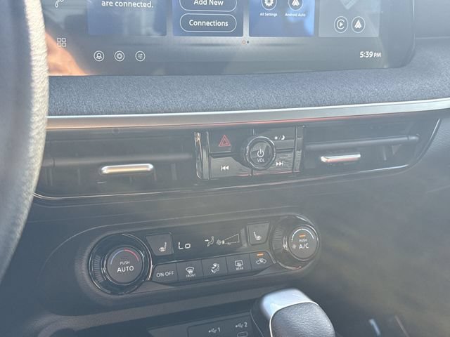 New 2026 Nissan Kicks SV w/ Cold Weather Package AWD/4WD image 18
