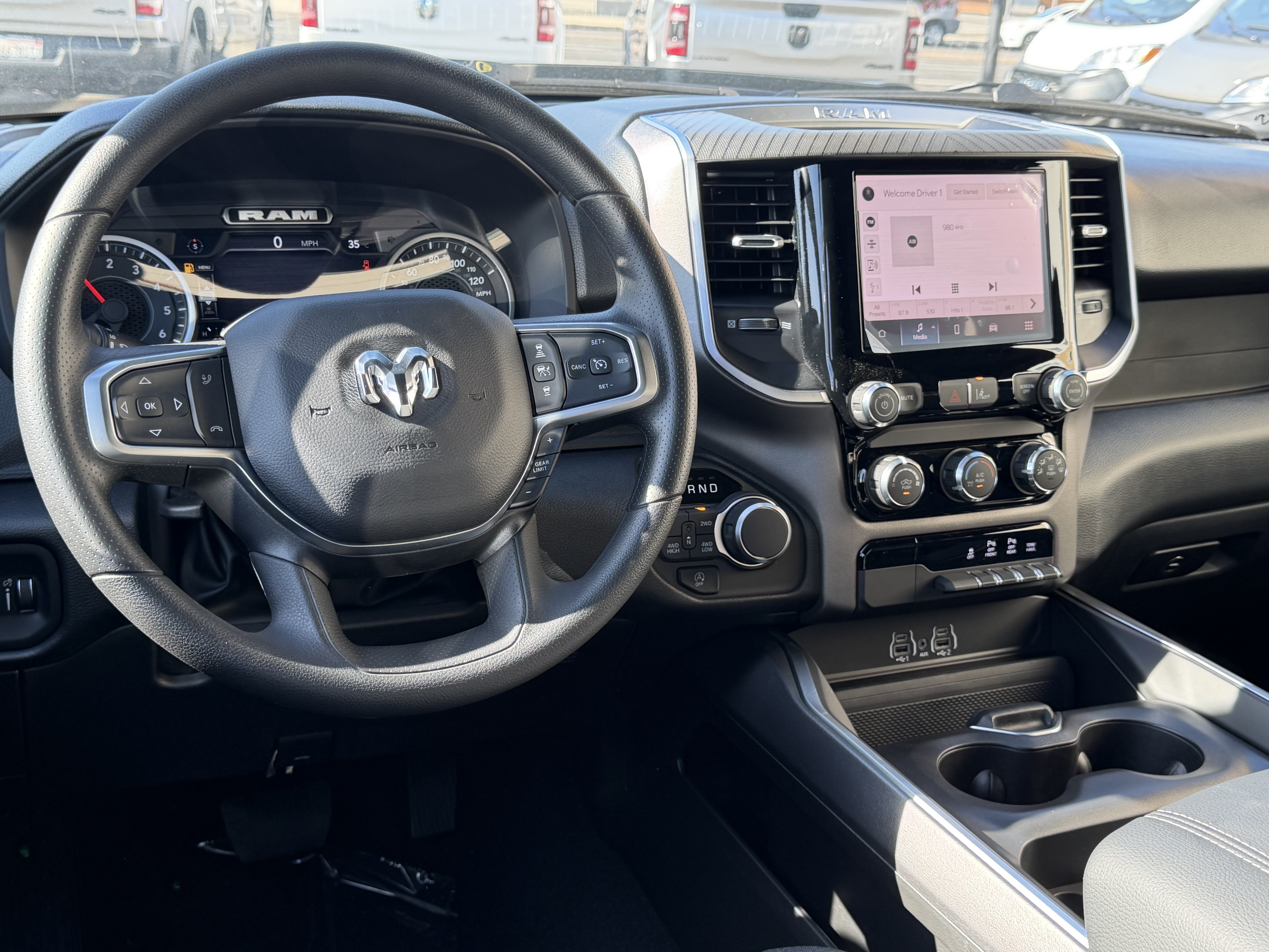 New 2026 RAM 1500 Express AWD/4WD image 28