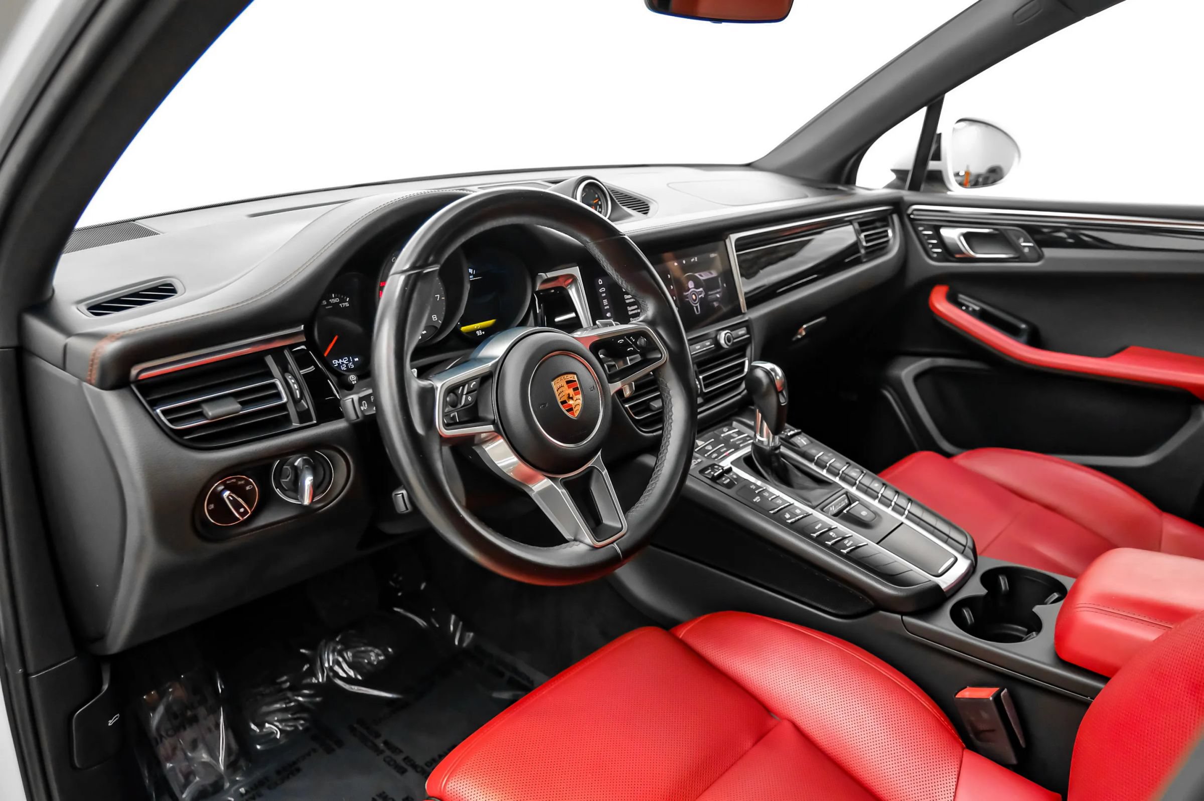Used 2020 Porsche Macan S AWD/4WD image 12