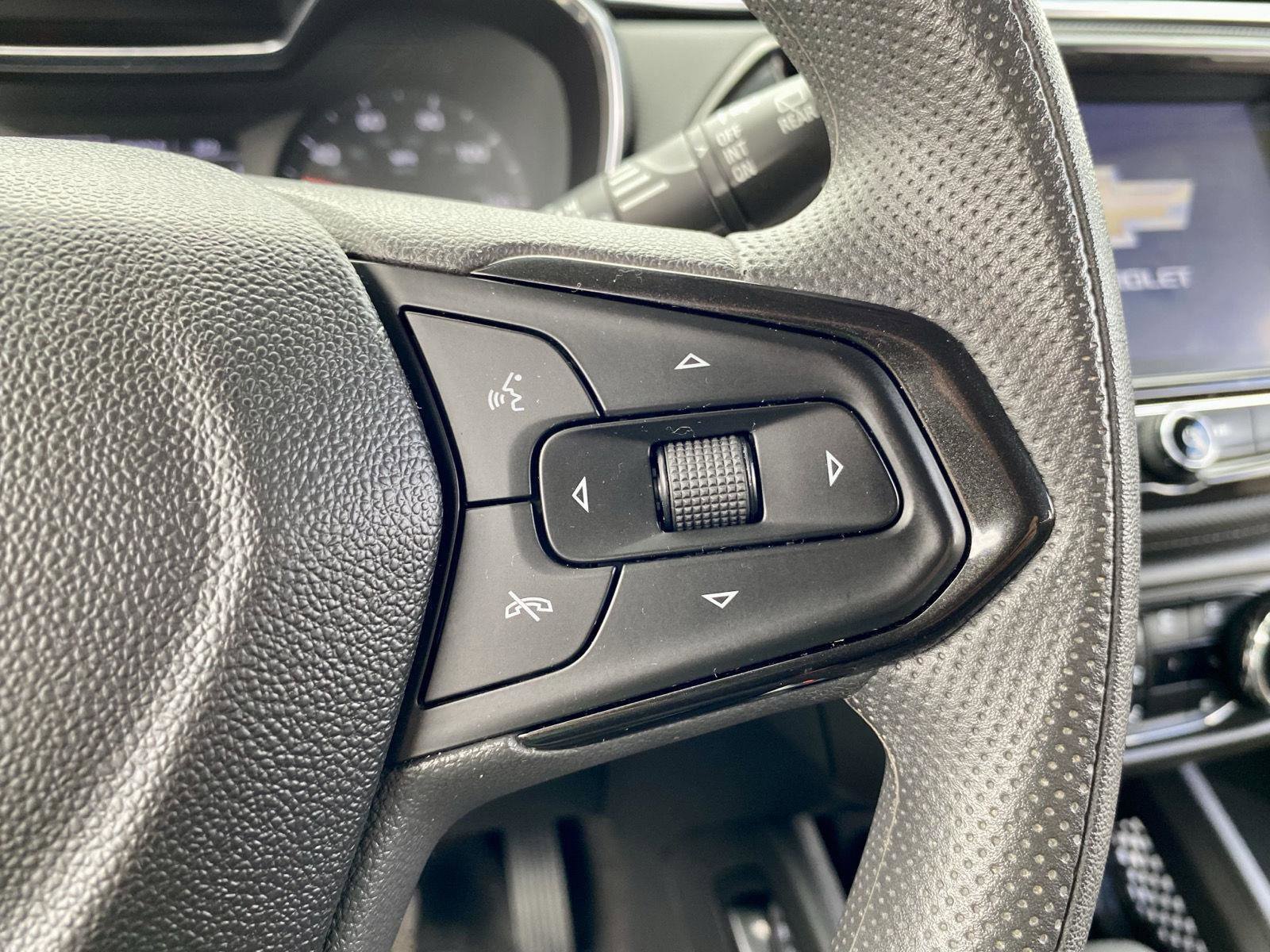 Used 2021 Chevrolet TrailBlazer LT w/ Convenience Package image 23