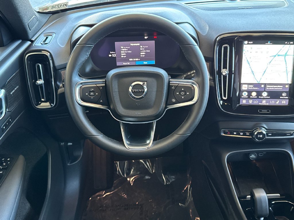 Certified 2023 Volvo XC40 Recharge Ultimate AWD/4WD image 13