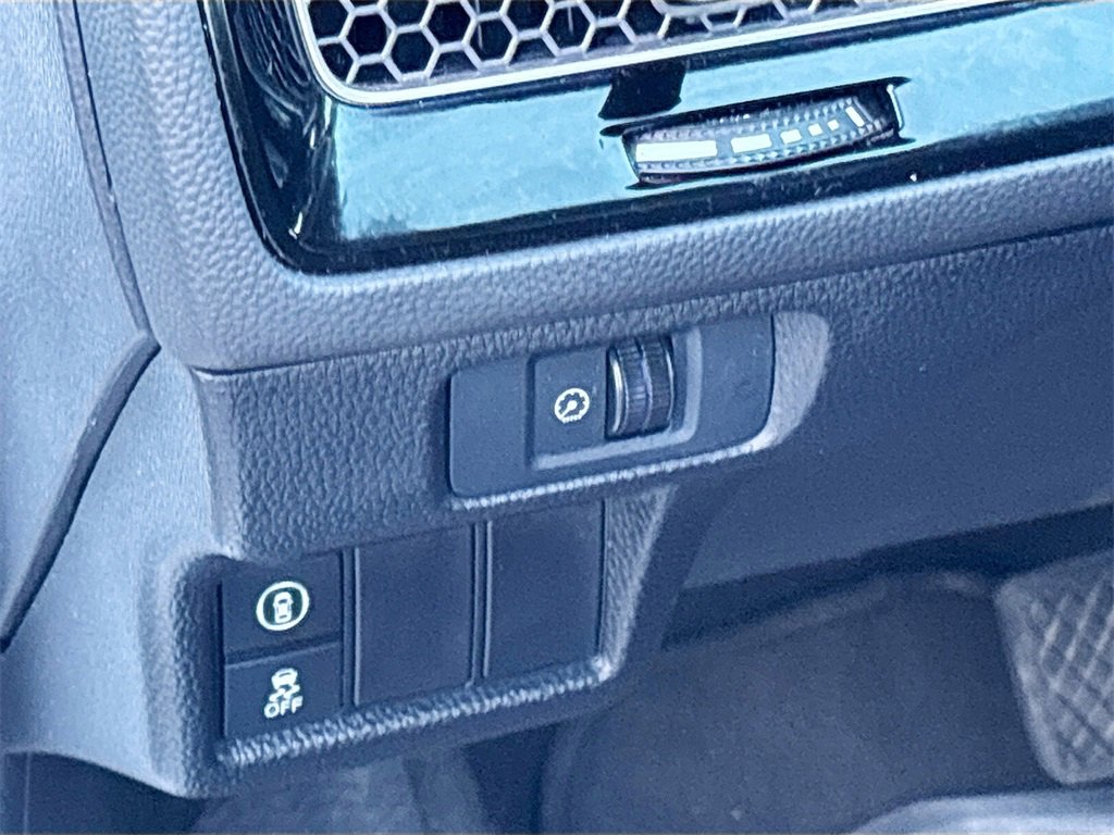 Used 2024 Honda Civic LX image 10